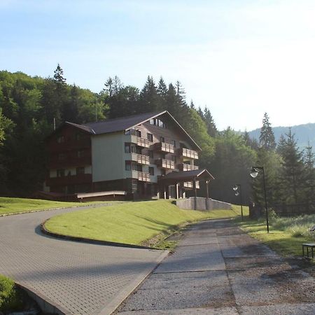 Monte Cervo Bio Hotel & Spa Covasna Exterior foto