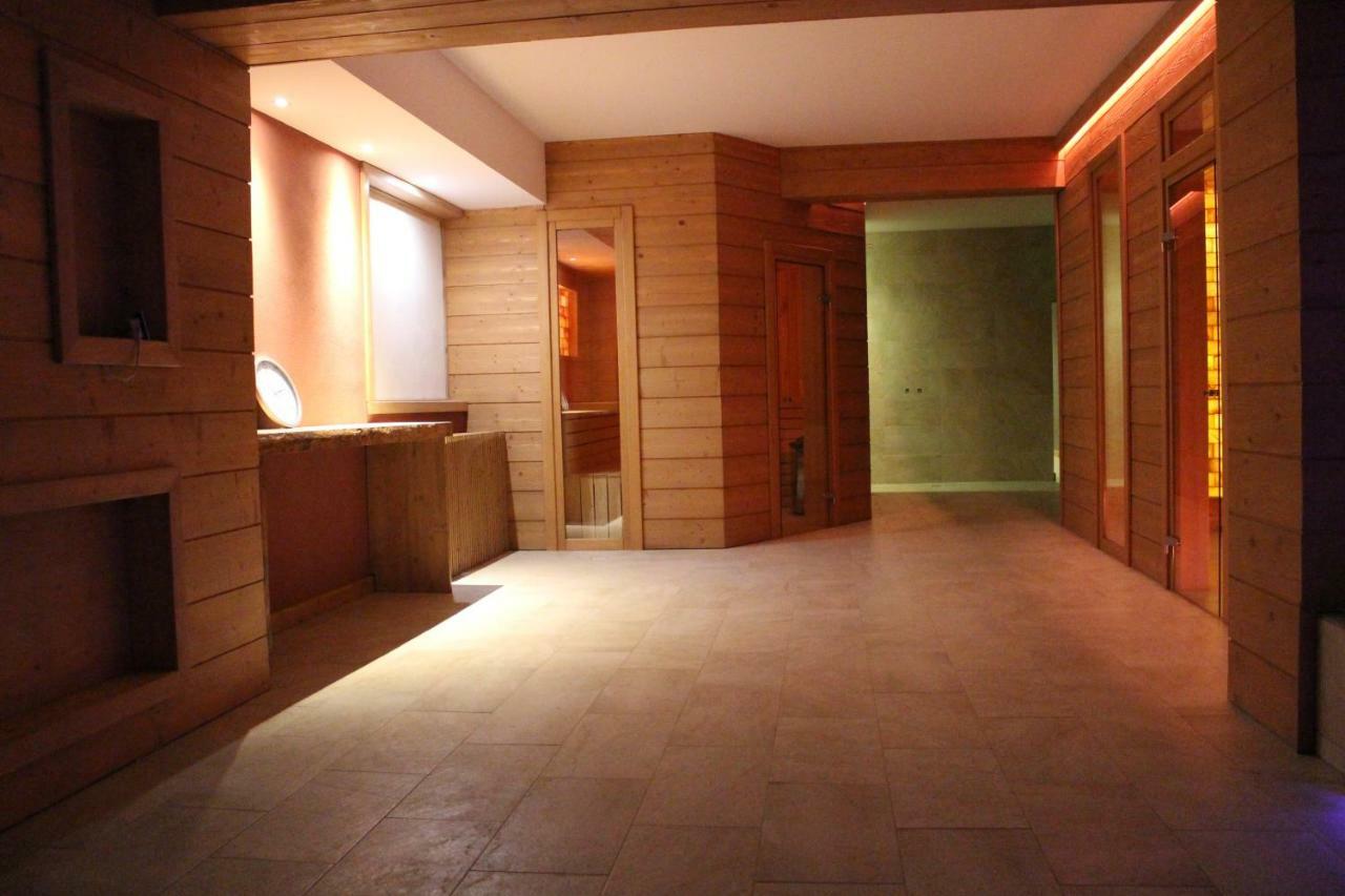 Monte Cervo Bio Hotel & Spa Covasna Exterior foto